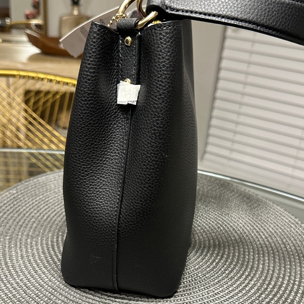 Coach Black Pebbled Leather Shoulder Bucket Bag with Gold Hardware - Picture 4 of 10